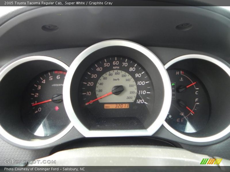 Super White / Graphite Gray 2005 Toyota Tacoma Regular Cab