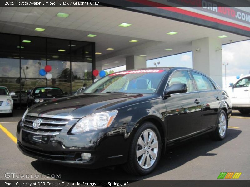Black / Graphite Gray 2005 Toyota Avalon Limited
