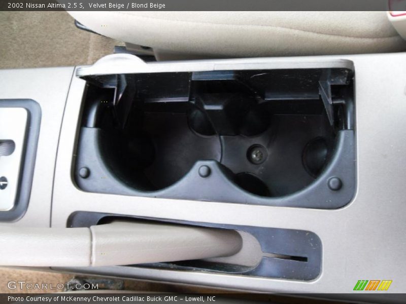 Velvet Beige / Blond Beige 2002 Nissan Altima 2.5 S