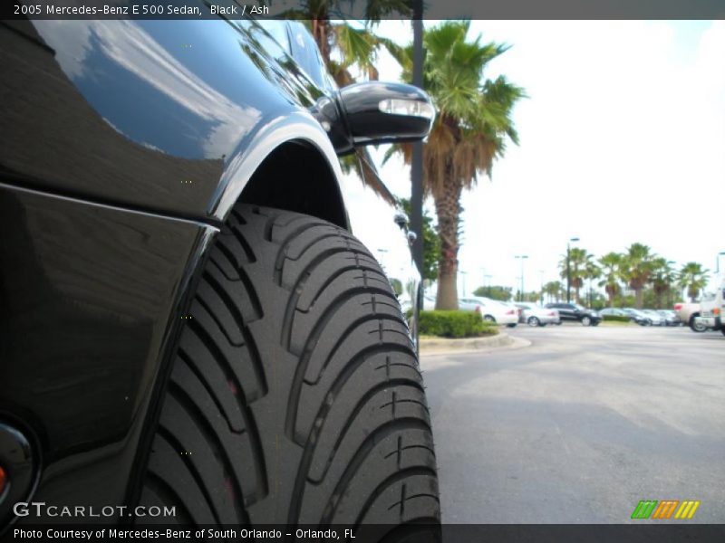 Black / Ash 2005 Mercedes-Benz E 500 Sedan