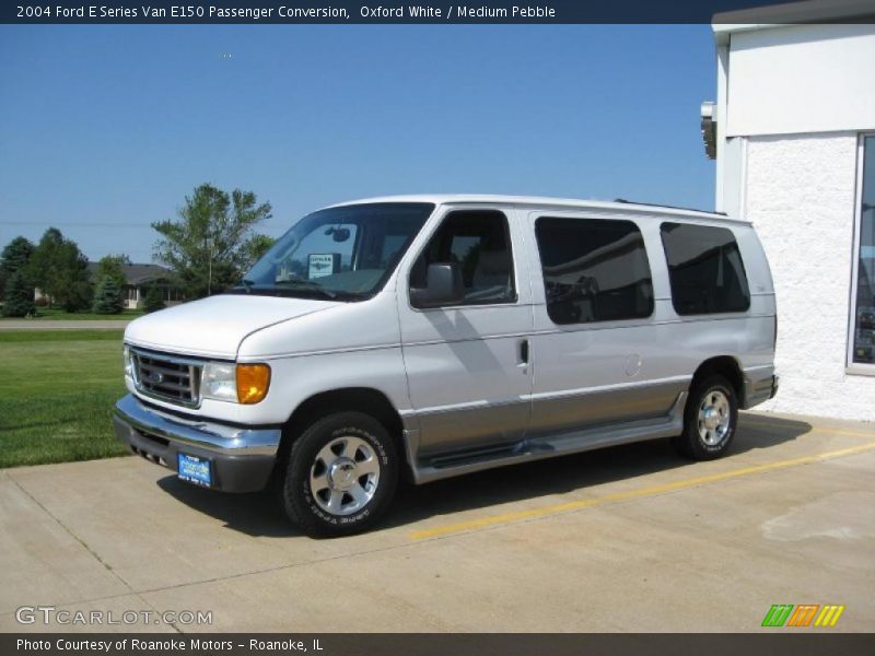 Oxford White / Medium Pebble 2004 Ford E Series Van E150 Passenger Conversion