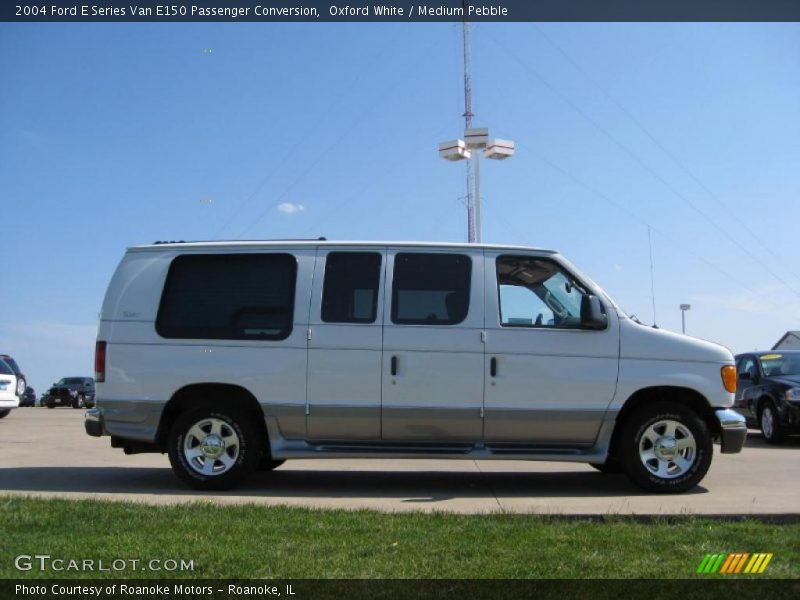 Oxford White / Medium Pebble 2004 Ford E Series Van E150 Passenger Conversion