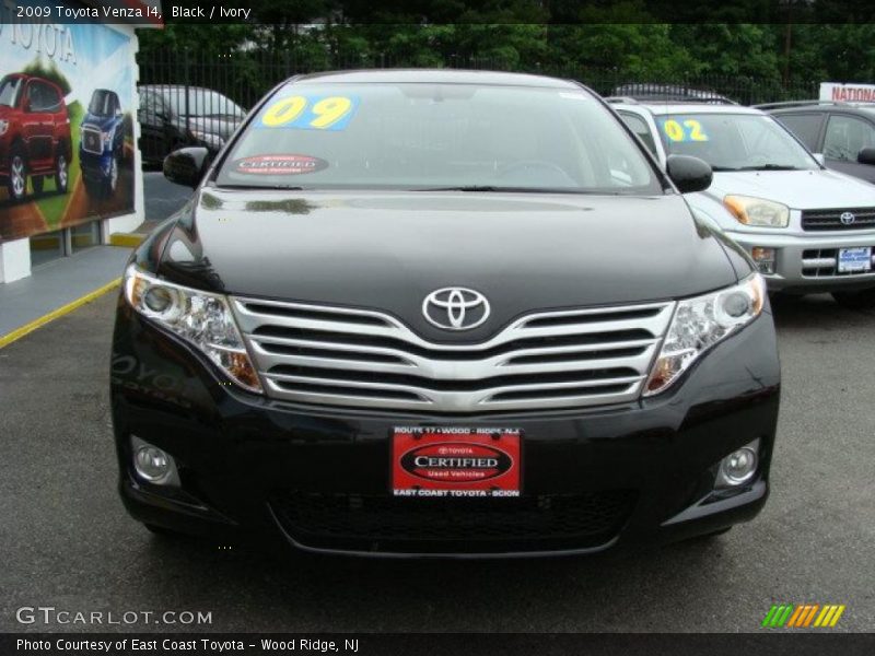 Black / Ivory 2009 Toyota Venza I4