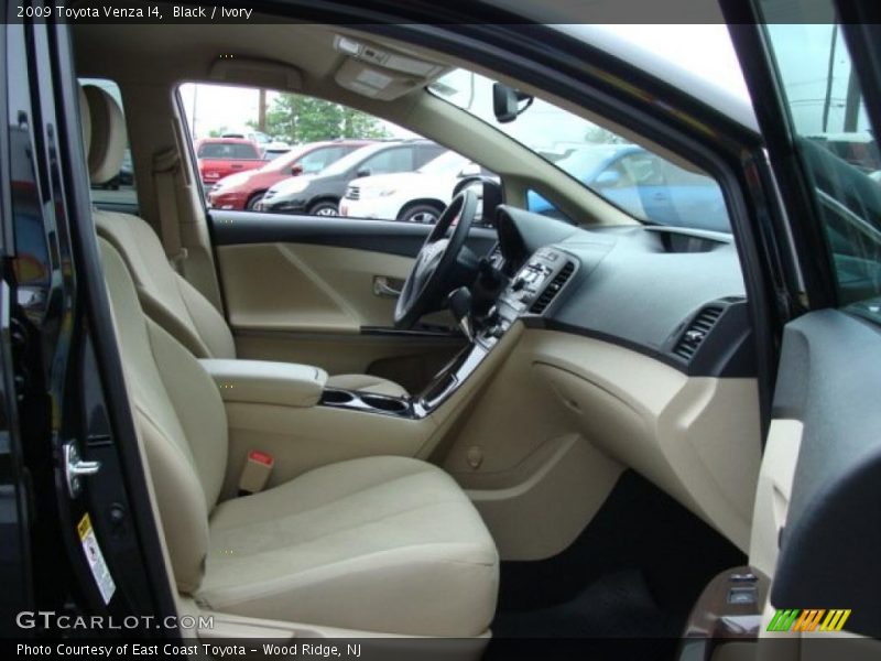 Black / Ivory 2009 Toyota Venza I4
