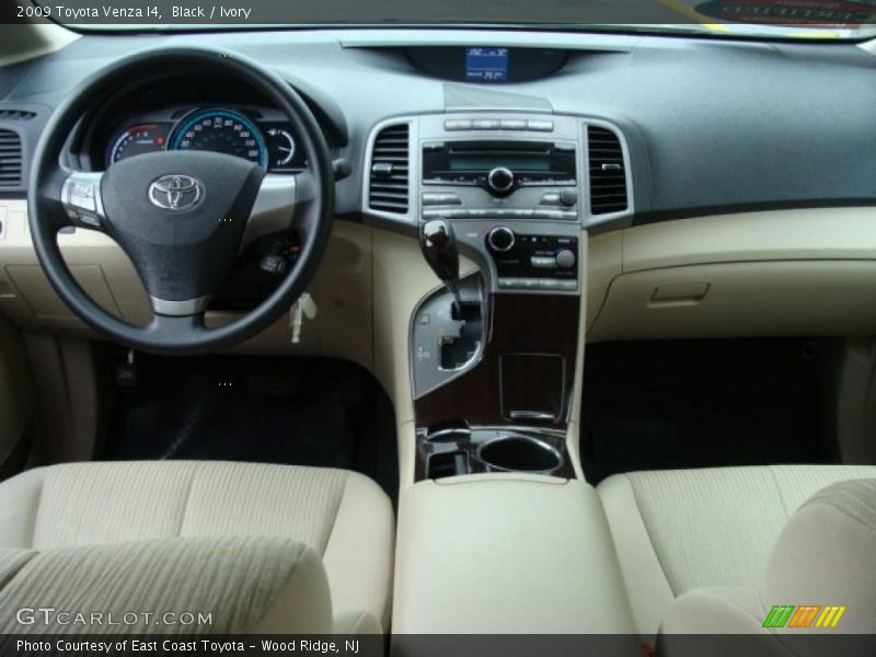 Black / Ivory 2009 Toyota Venza I4