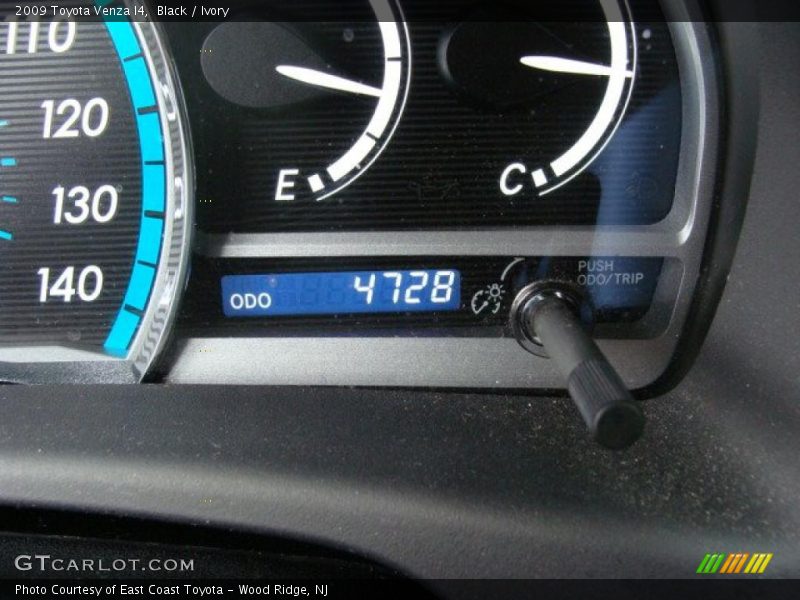 Black / Ivory 2009 Toyota Venza I4