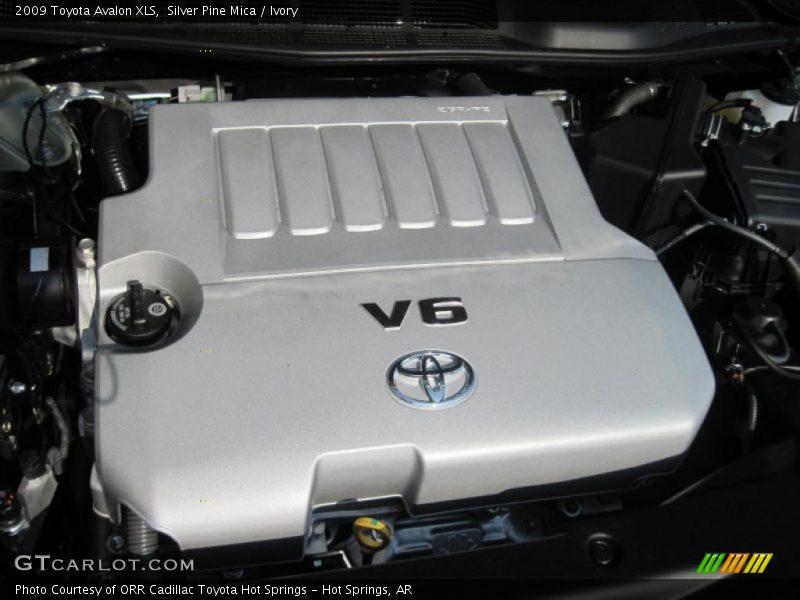 Silver Pine Mica / Ivory 2009 Toyota Avalon XLS