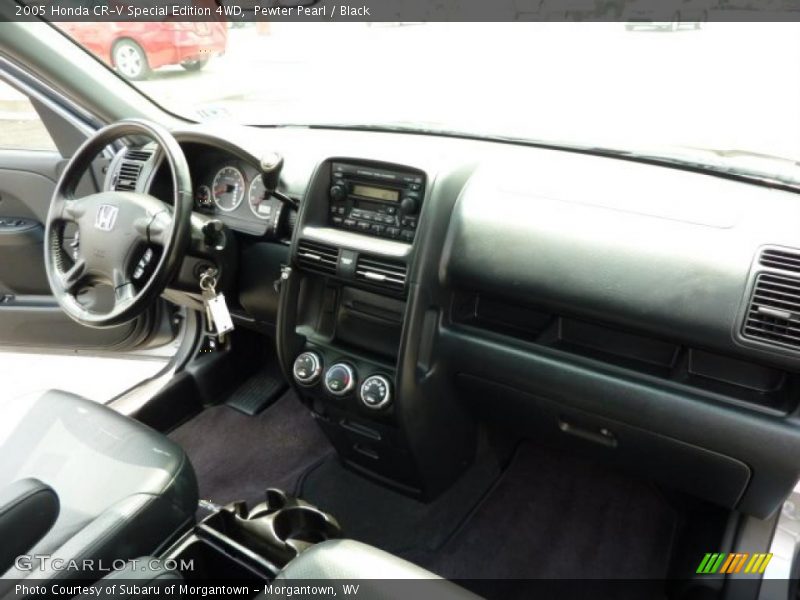 Pewter Pearl / Black 2005 Honda CR-V Special Edition 4WD