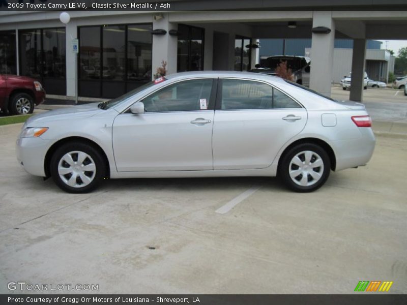 Classic Silver Metallic / Ash 2009 Toyota Camry LE V6