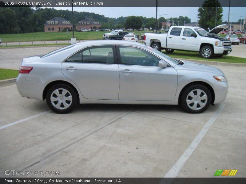 Classic Silver Metallic / Ash 2009 Toyota Camry LE V6