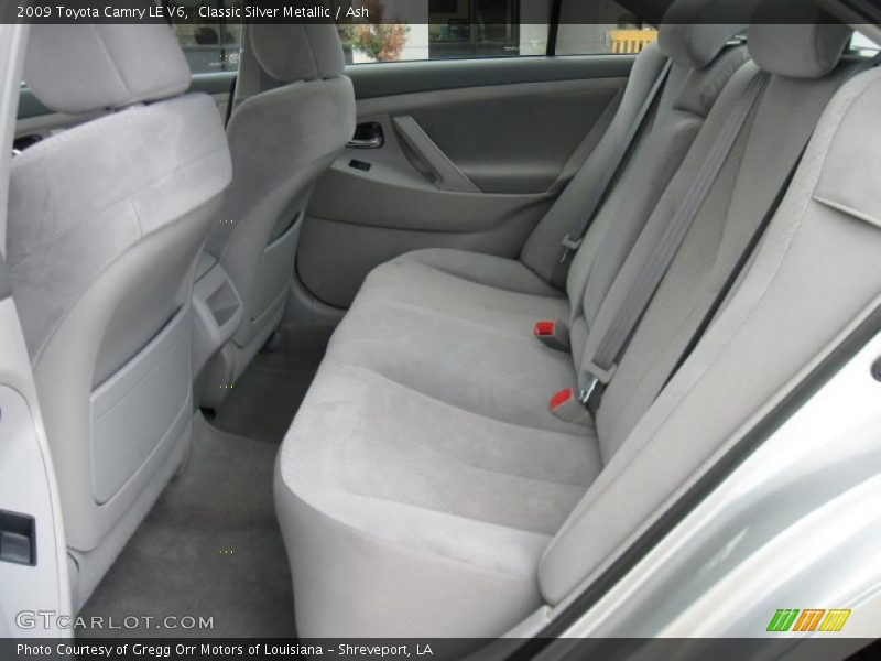 Classic Silver Metallic / Ash 2009 Toyota Camry LE V6