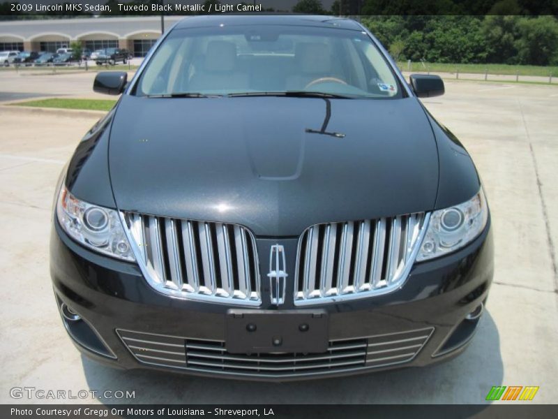 Tuxedo Black Metallic / Light Camel 2009 Lincoln MKS Sedan