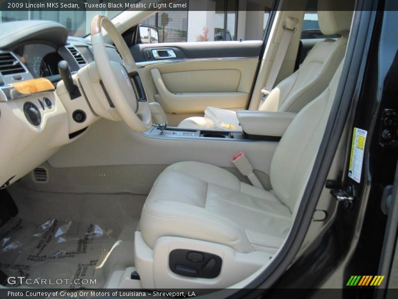 Tuxedo Black Metallic / Light Camel 2009 Lincoln MKS Sedan