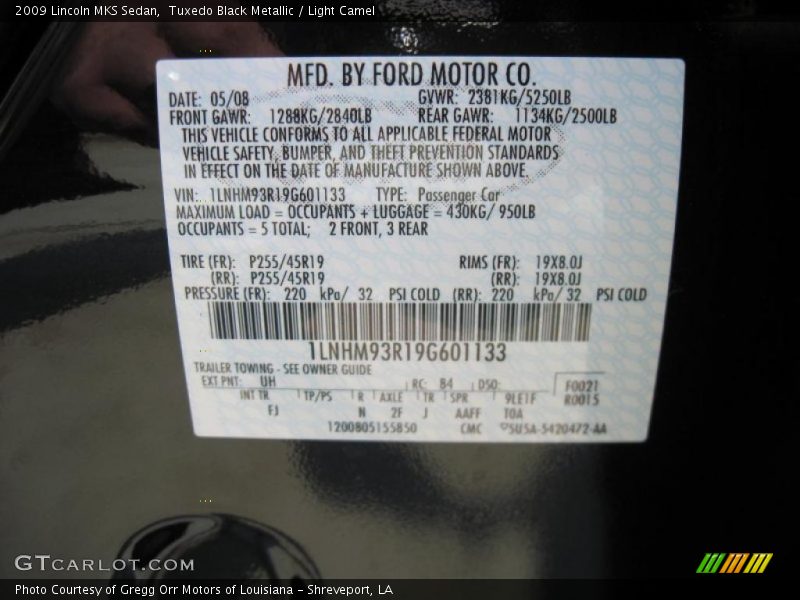 Tuxedo Black Metallic / Light Camel 2009 Lincoln MKS Sedan