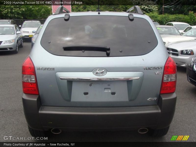 Alpine Frost / Beige 2009 Hyundai Tucson SE V6 4WD