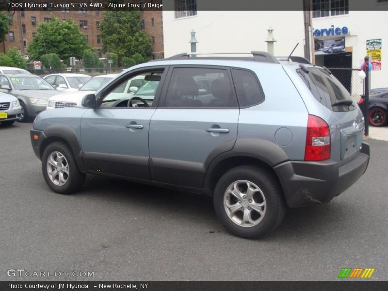 Alpine Frost / Beige 2009 Hyundai Tucson SE V6 4WD