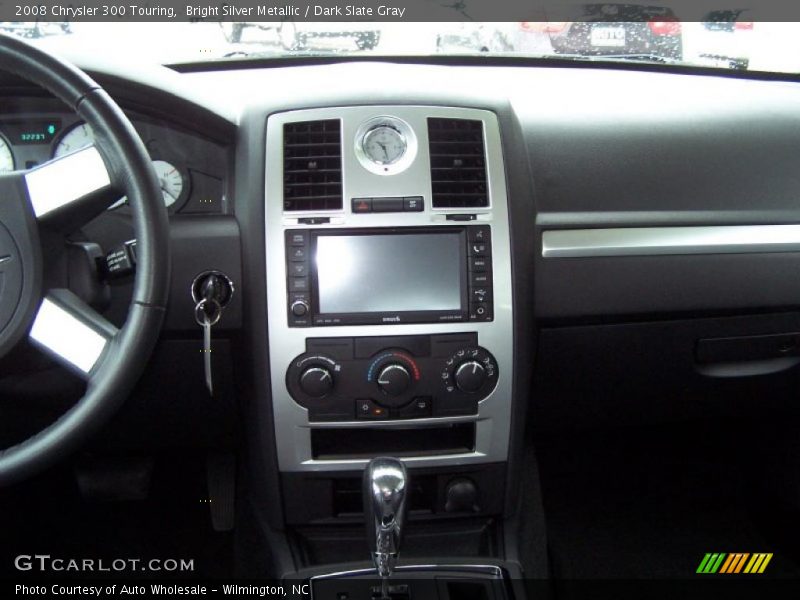 Bright Silver Metallic / Dark Slate Gray 2008 Chrysler 300 Touring