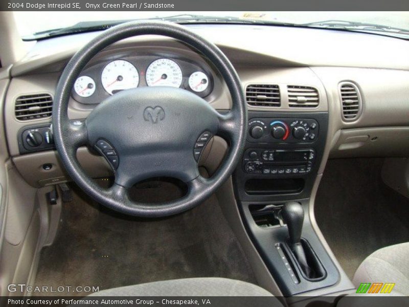Onyx Green Pearl / Sandstone 2004 Dodge Intrepid SE