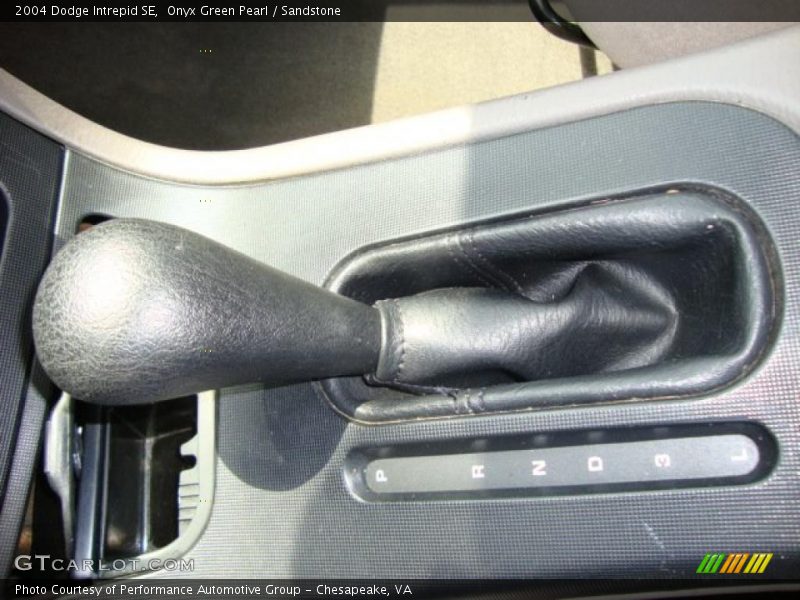 Onyx Green Pearl / Sandstone 2004 Dodge Intrepid SE