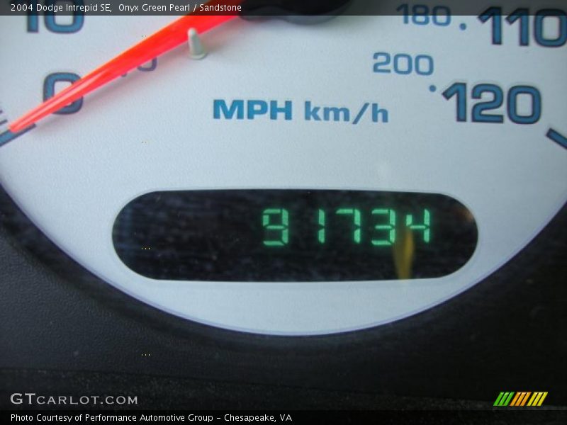 Onyx Green Pearl / Sandstone 2004 Dodge Intrepid SE