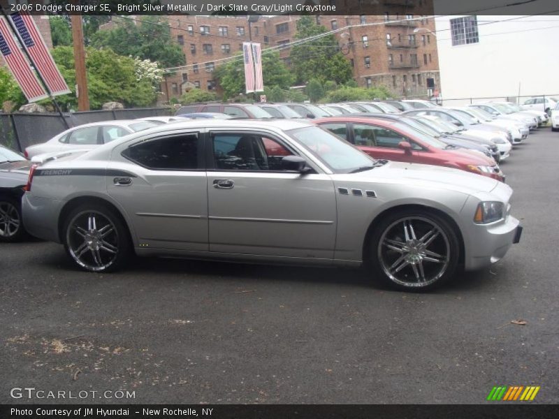 Bright Silver Metallic / Dark Slate Gray/Light Graystone 2006 Dodge Charger SE