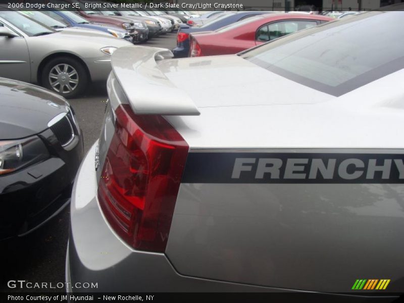 Bright Silver Metallic / Dark Slate Gray/Light Graystone 2006 Dodge Charger SE