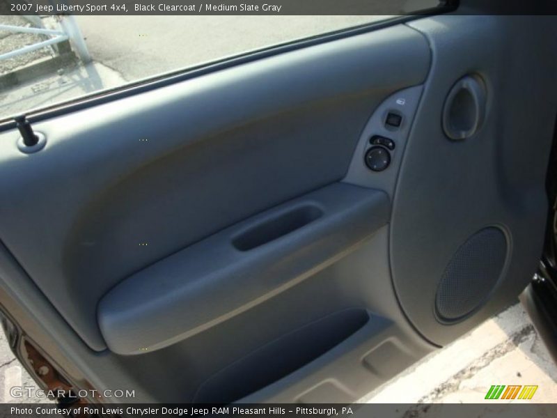 Black Clearcoat / Medium Slate Gray 2007 Jeep Liberty Sport 4x4