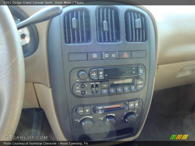 Stone White / Taupe 2001 Dodge Grand Caravan Sport