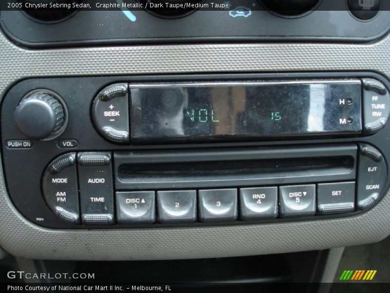 Graphite Metallic / Dark Taupe/Medium Taupe 2005 Chrysler Sebring Sedan
