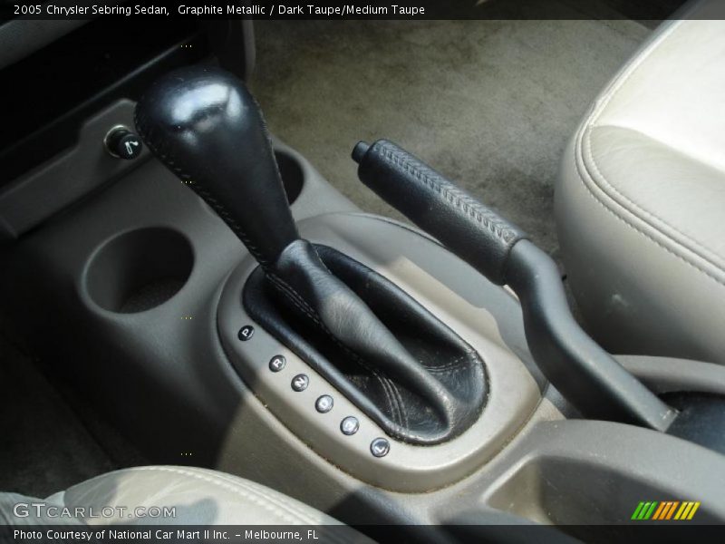 Graphite Metallic / Dark Taupe/Medium Taupe 2005 Chrysler Sebring Sedan