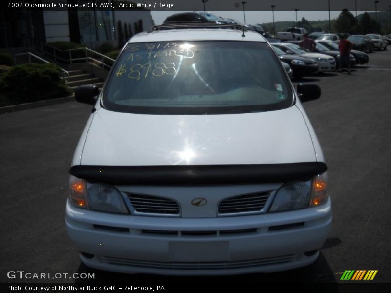 Arctic White / Beige 2002 Oldsmobile Silhouette GLS AWD
