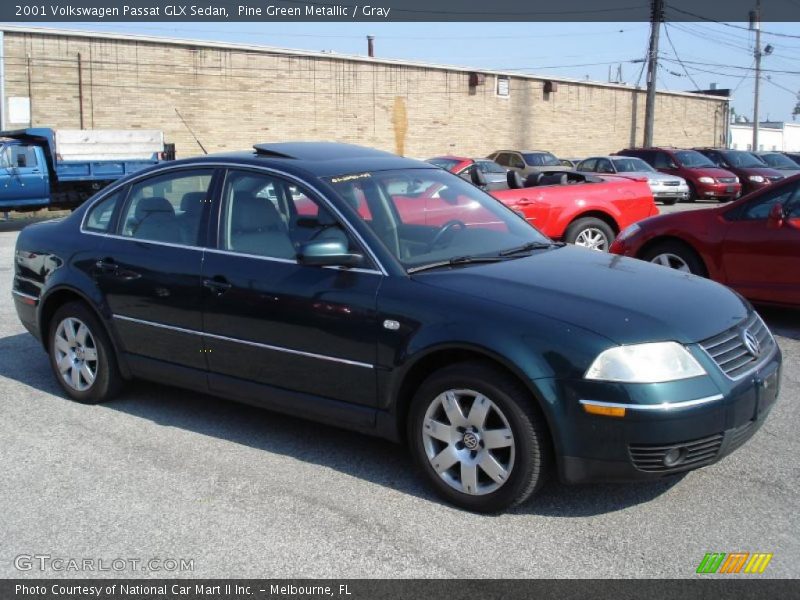 Pine Green Metallic / Gray 2001 Volkswagen Passat GLX Sedan