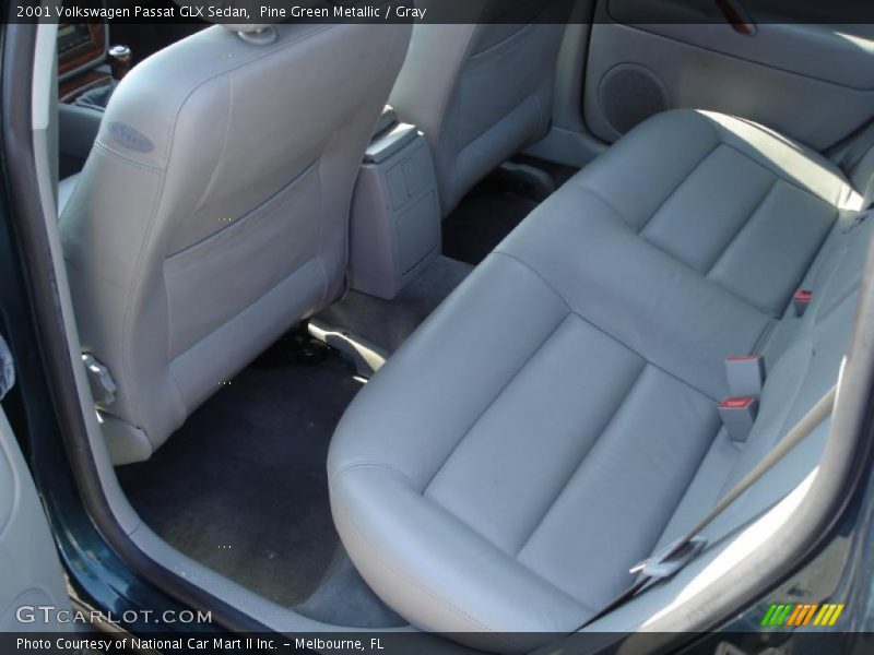 Pine Green Metallic / Gray 2001 Volkswagen Passat GLX Sedan