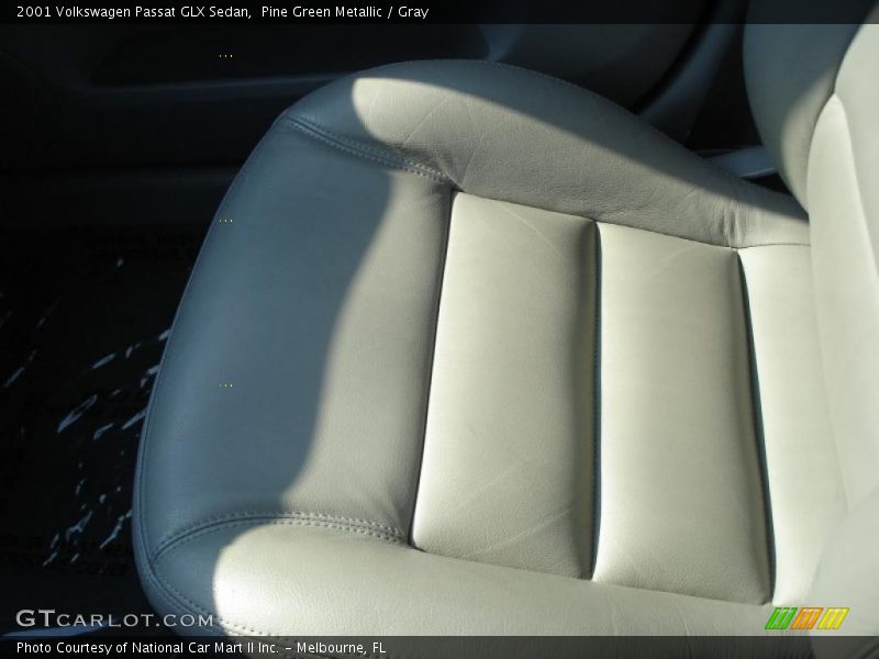 Pine Green Metallic / Gray 2001 Volkswagen Passat GLX Sedan