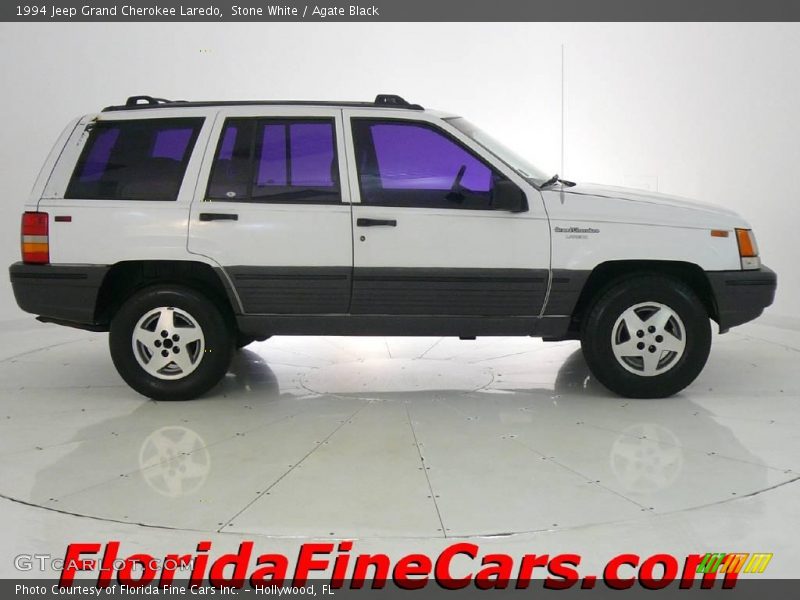 Stone White / Agate Black 1994 Jeep Grand Cherokee Laredo