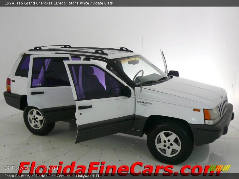Stone White / Agate Black 1994 Jeep Grand Cherokee Laredo