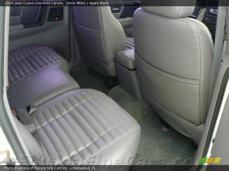 Stone White / Agate Black 1994 Jeep Grand Cherokee Laredo