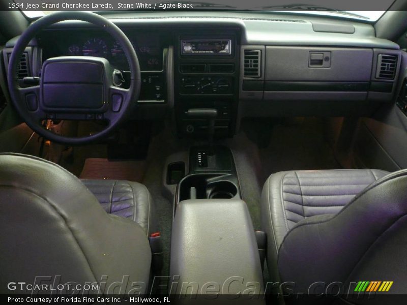 Stone White / Agate Black 1994 Jeep Grand Cherokee Laredo