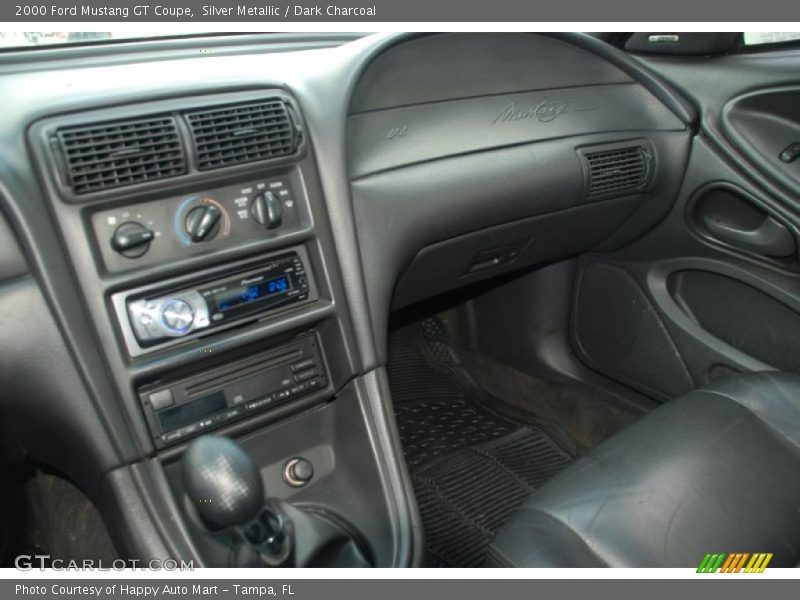 Silver Metallic / Dark Charcoal 2000 Ford Mustang GT Coupe