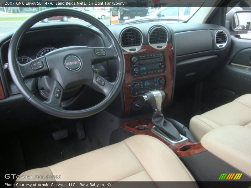 Sand Beige Metallic / Light Tan/Ebony 2007 GMC Envoy SLT 4x4
