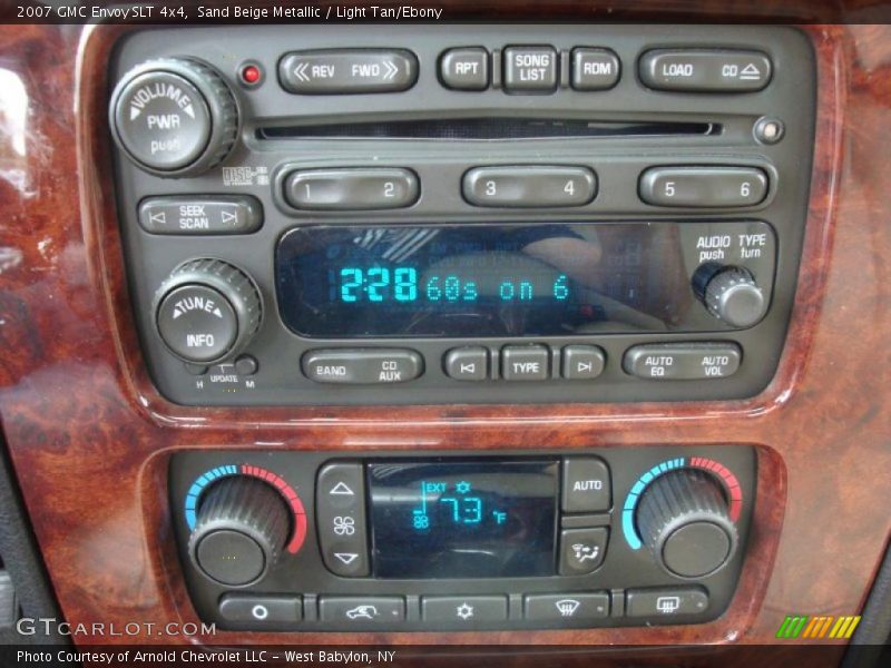 Sand Beige Metallic / Light Tan/Ebony 2007 GMC Envoy SLT 4x4