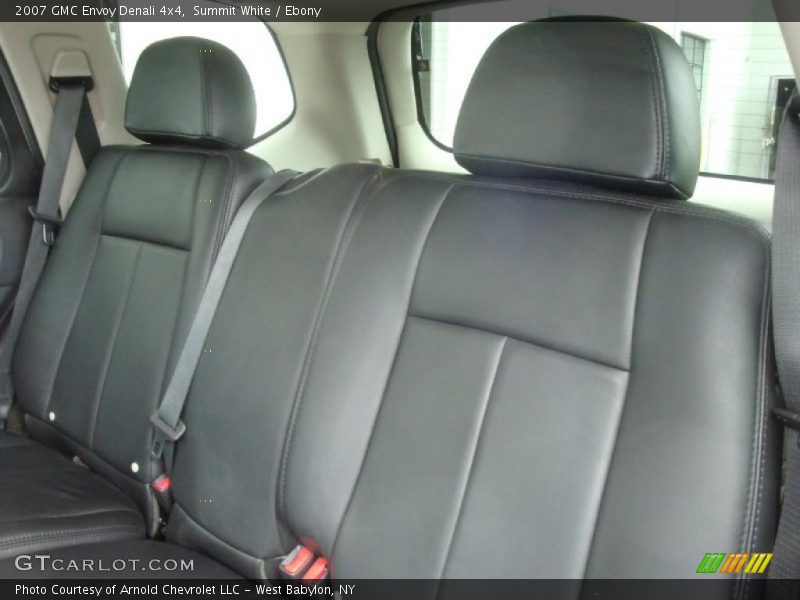 Summit White / Ebony 2007 GMC Envoy Denali 4x4