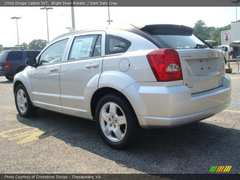 Bright Silver Metallic / Dark Slate Gray 2009 Dodge Caliber SXT