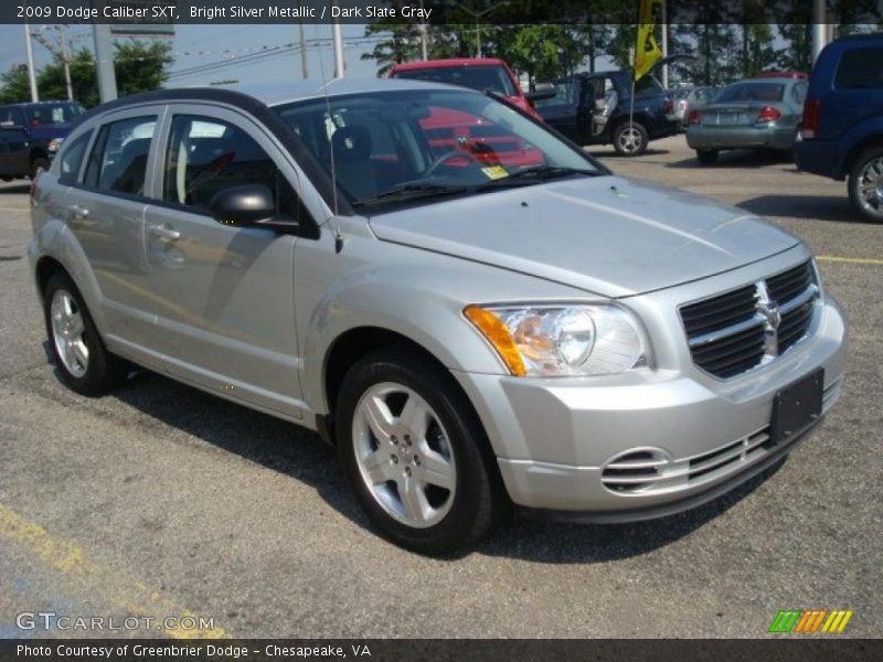 Bright Silver Metallic / Dark Slate Gray 2009 Dodge Caliber SXT