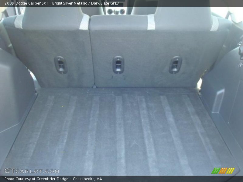 Bright Silver Metallic / Dark Slate Gray 2009 Dodge Caliber SXT