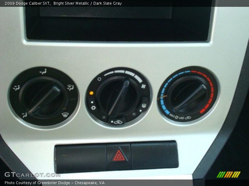Bright Silver Metallic / Dark Slate Gray 2009 Dodge Caliber SXT