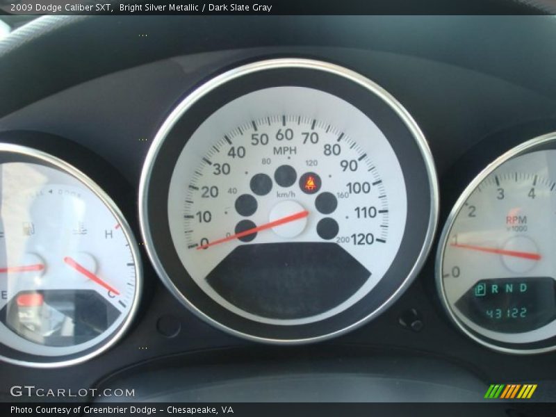 Bright Silver Metallic / Dark Slate Gray 2009 Dodge Caliber SXT