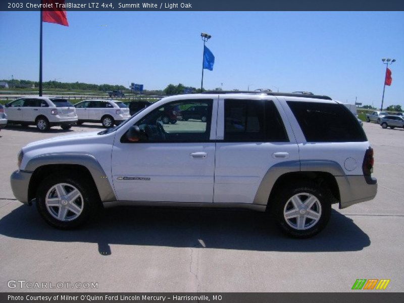 Summit White / Light Oak 2003 Chevrolet TrailBlazer LTZ 4x4