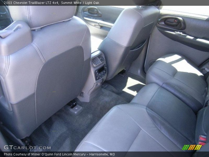 Summit White / Light Oak 2003 Chevrolet TrailBlazer LTZ 4x4