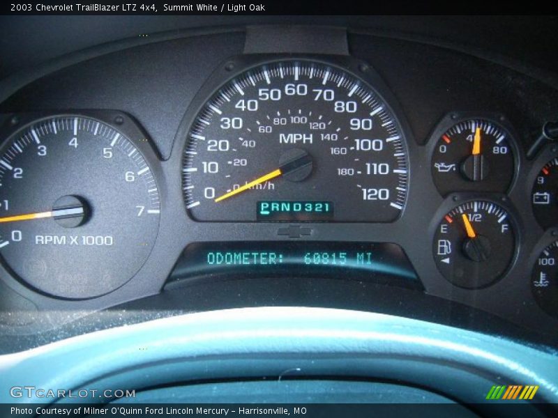Summit White / Light Oak 2003 Chevrolet TrailBlazer LTZ 4x4